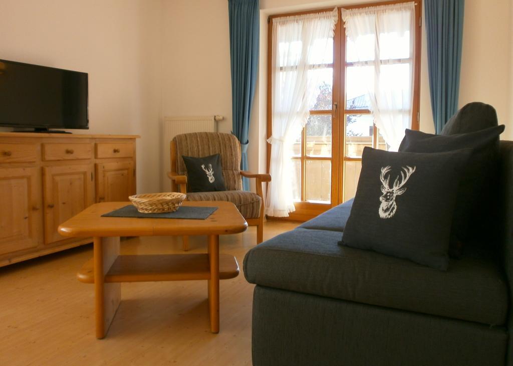 Alpenresidenz Chiemgau Apartment Шлехинг Стая снимка